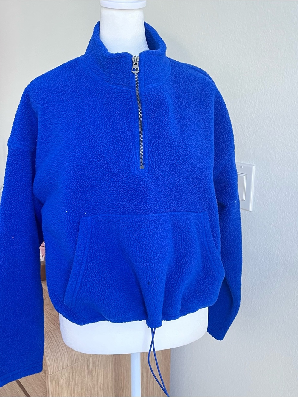 American Eagle Outfitters Royal Blue Half-Zip Puffer Fleece Pullover
